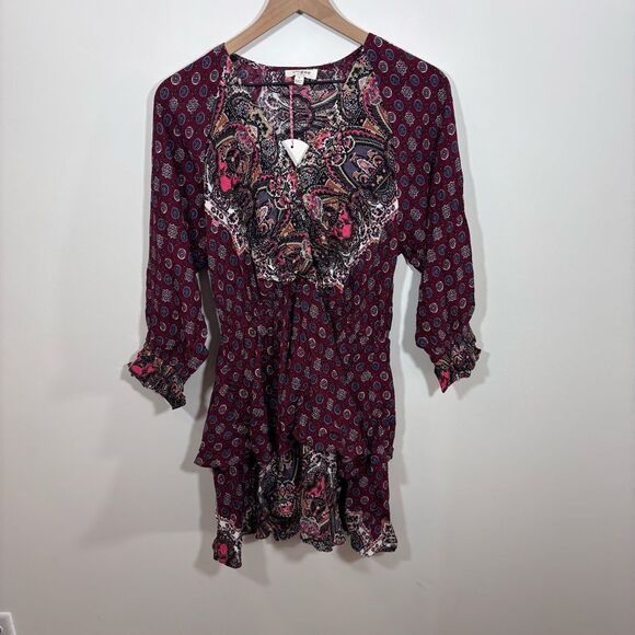 Umgee Wine Multiprint Surplice Long Sleeve Tiered Short Dress NEW Size Small - Picture 2 of 14